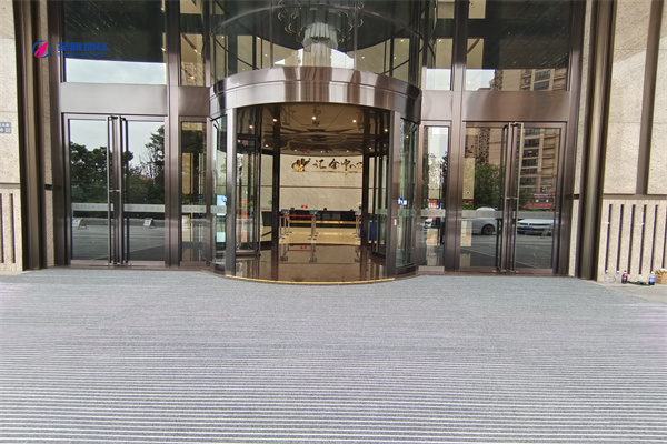 铝合金地垫完工图